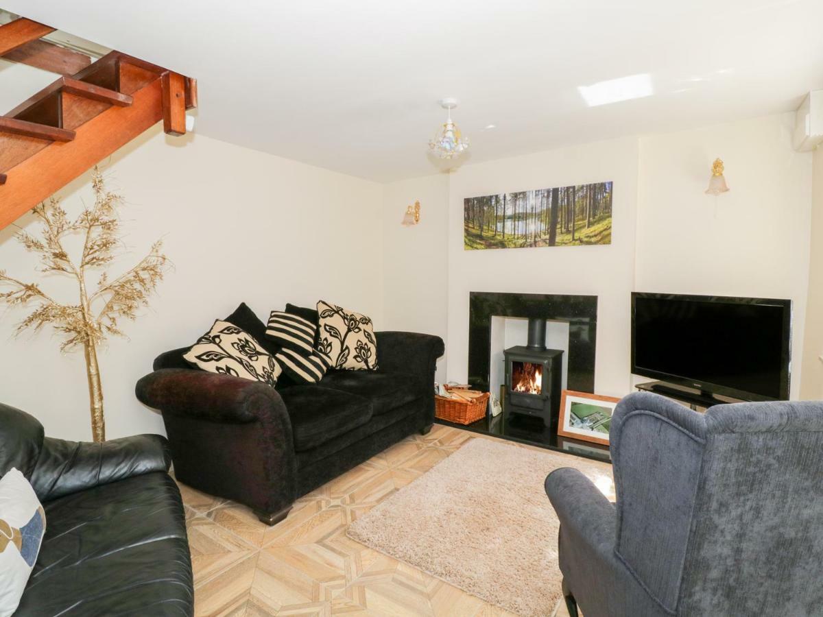 Rose Cottage Lydney Exterior photo